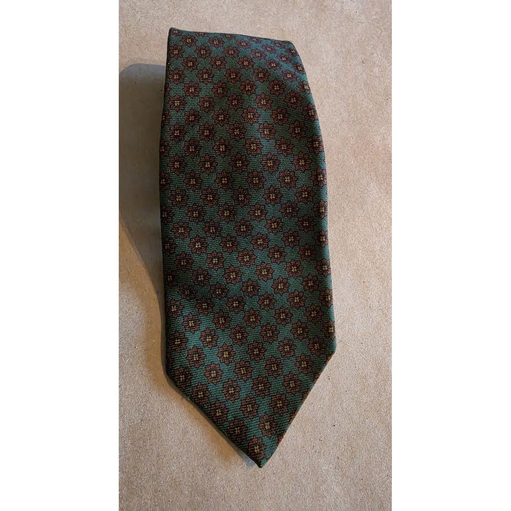 The Wilger Company Liberty of London Fabric Men Silk Floral Necktie Green Tie